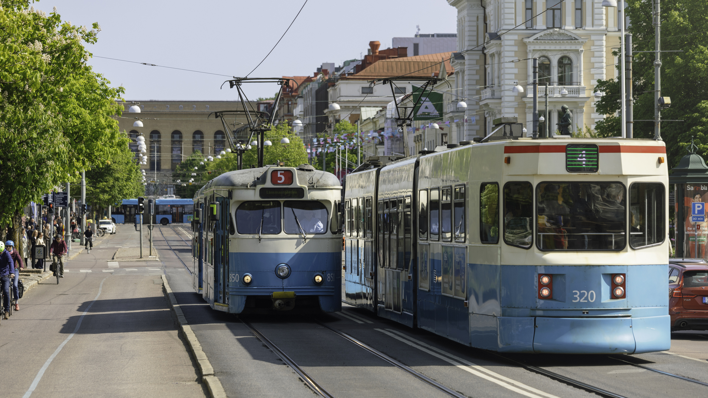 iStock-1555935955